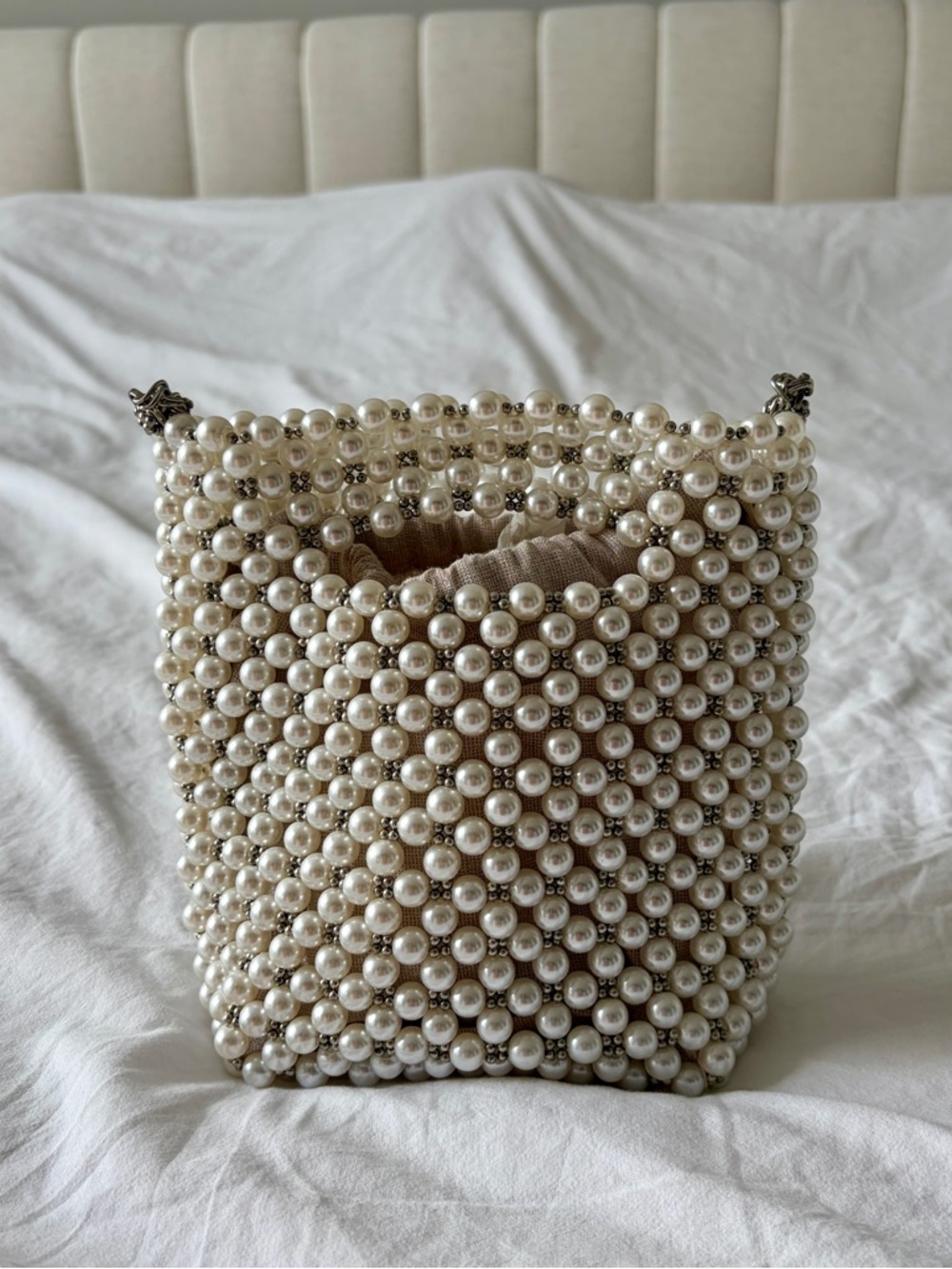 EUC ZARA Pearl Beaded Bucket Bag - Ivory Silver Crossbody Chain Strap